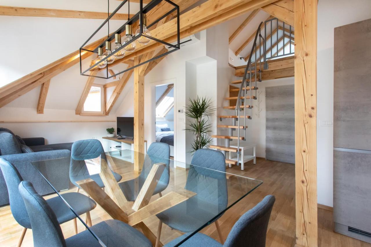Bright & Spacious Loft In The Heart Of Old Town Lubiana Esterno foto